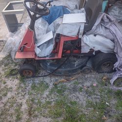 Lawnmower 
