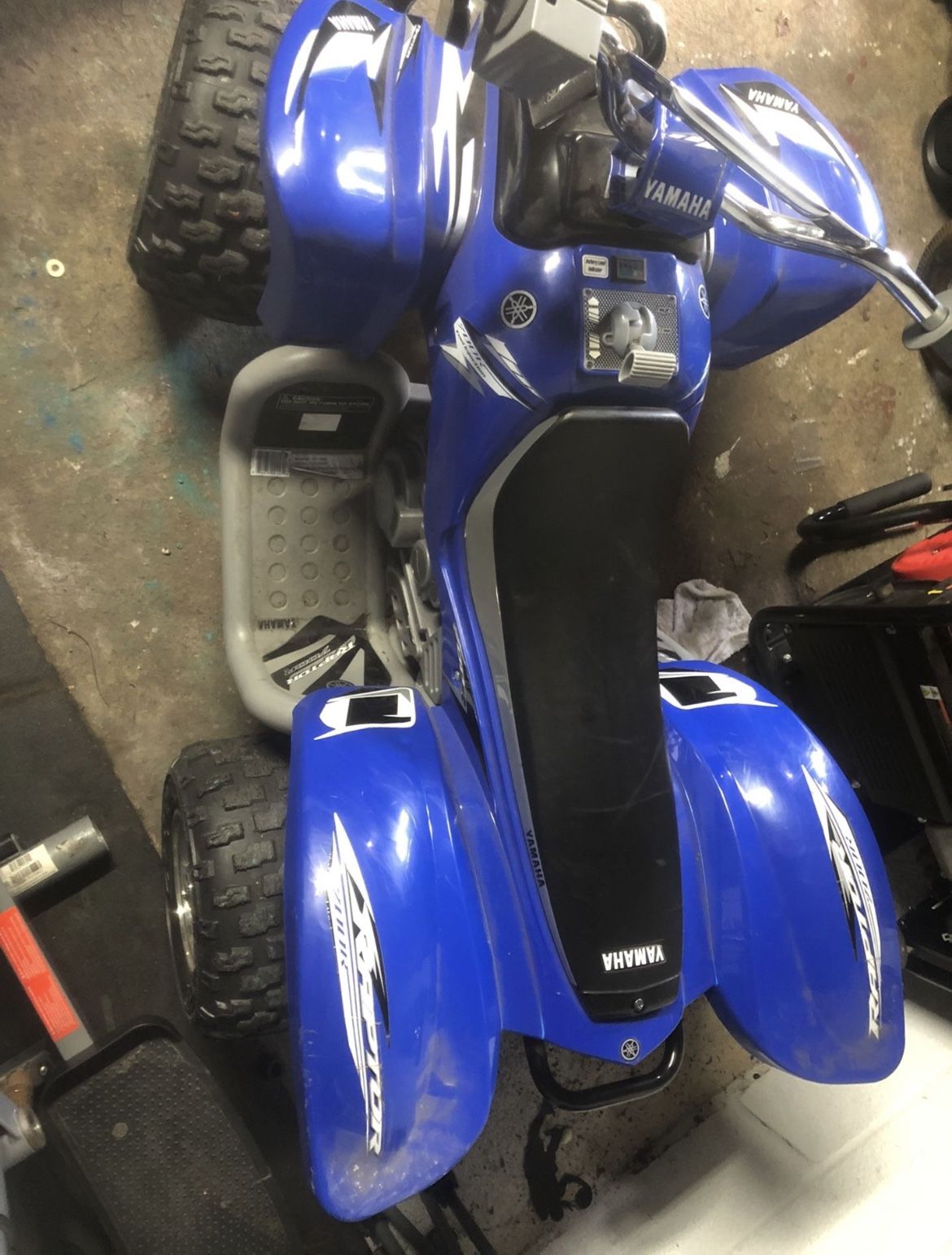 12 Volt Yamaha Raptor ATV Battery Powered Ride-On - Blue and White, Size: 12V, Black