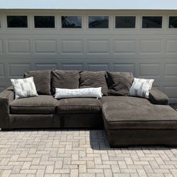 Great Condition Grey Sectional Couch w/ Left Chaise (Delivery Available🚛) 