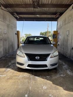 2015 Nissan Sentra Silver 4-Door Sedan