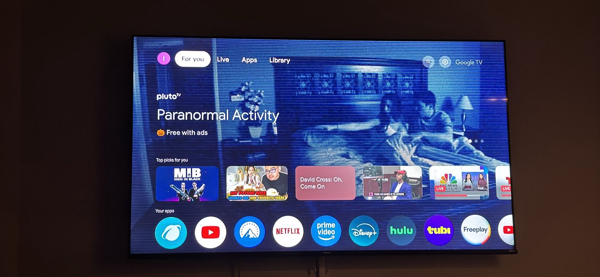 65”hsense 4k Smart Tv With Remote$200obo Cash Only