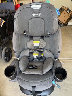 Graco Turn2Me 3in1 Car seat