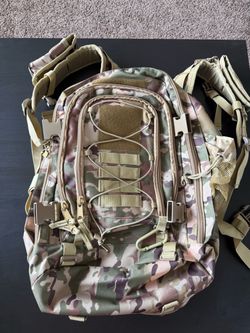 Secret Pockets Tactical Military Hunting/Recreation/Hiking Backpack - NWOT 24x16x14