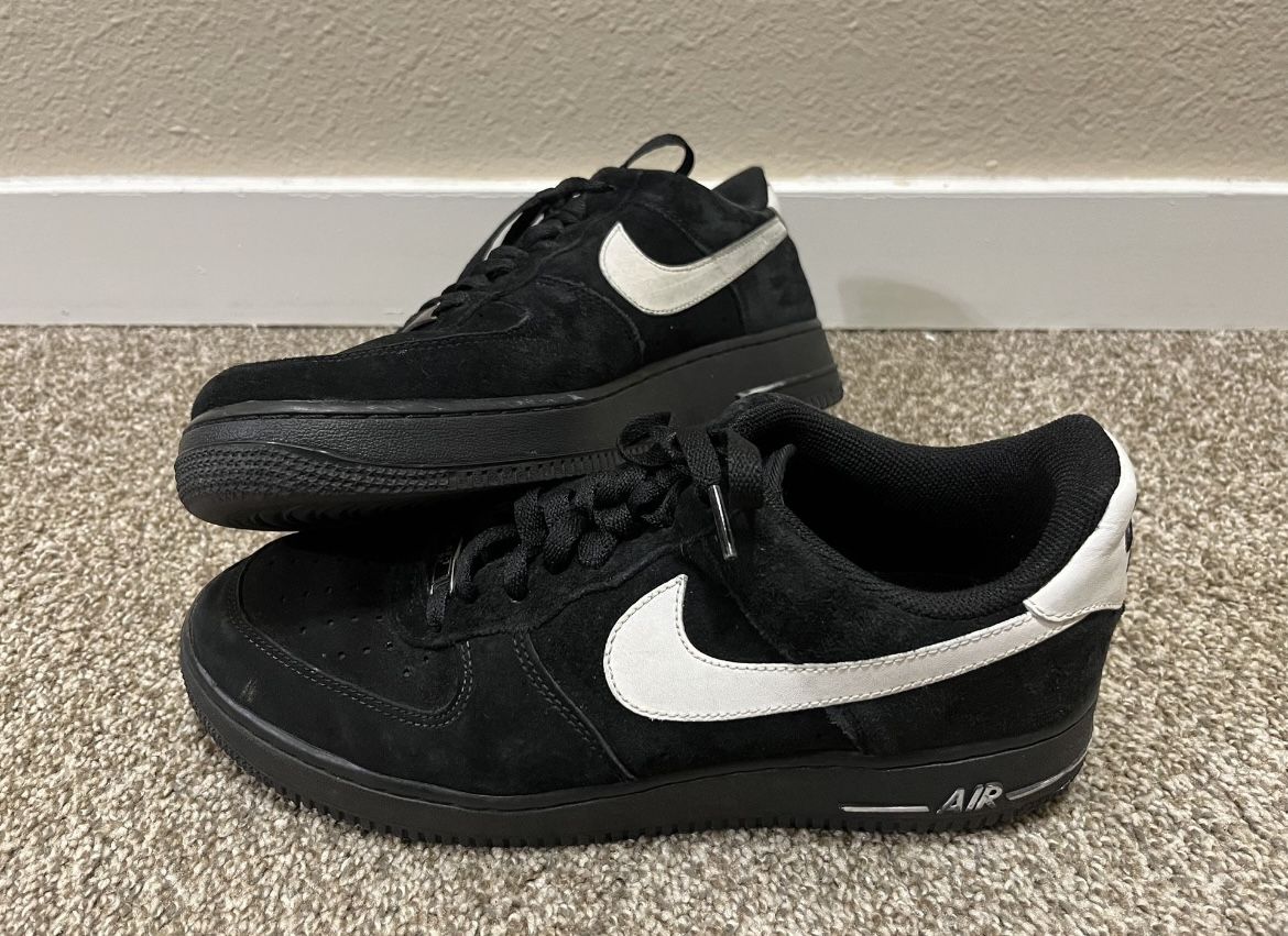 Nike Air Force 1'07 LE Black Suede Size 10 Mens