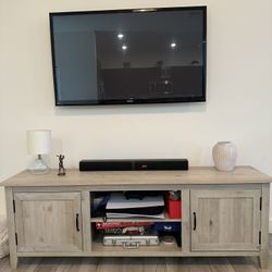 Console/TV Stand