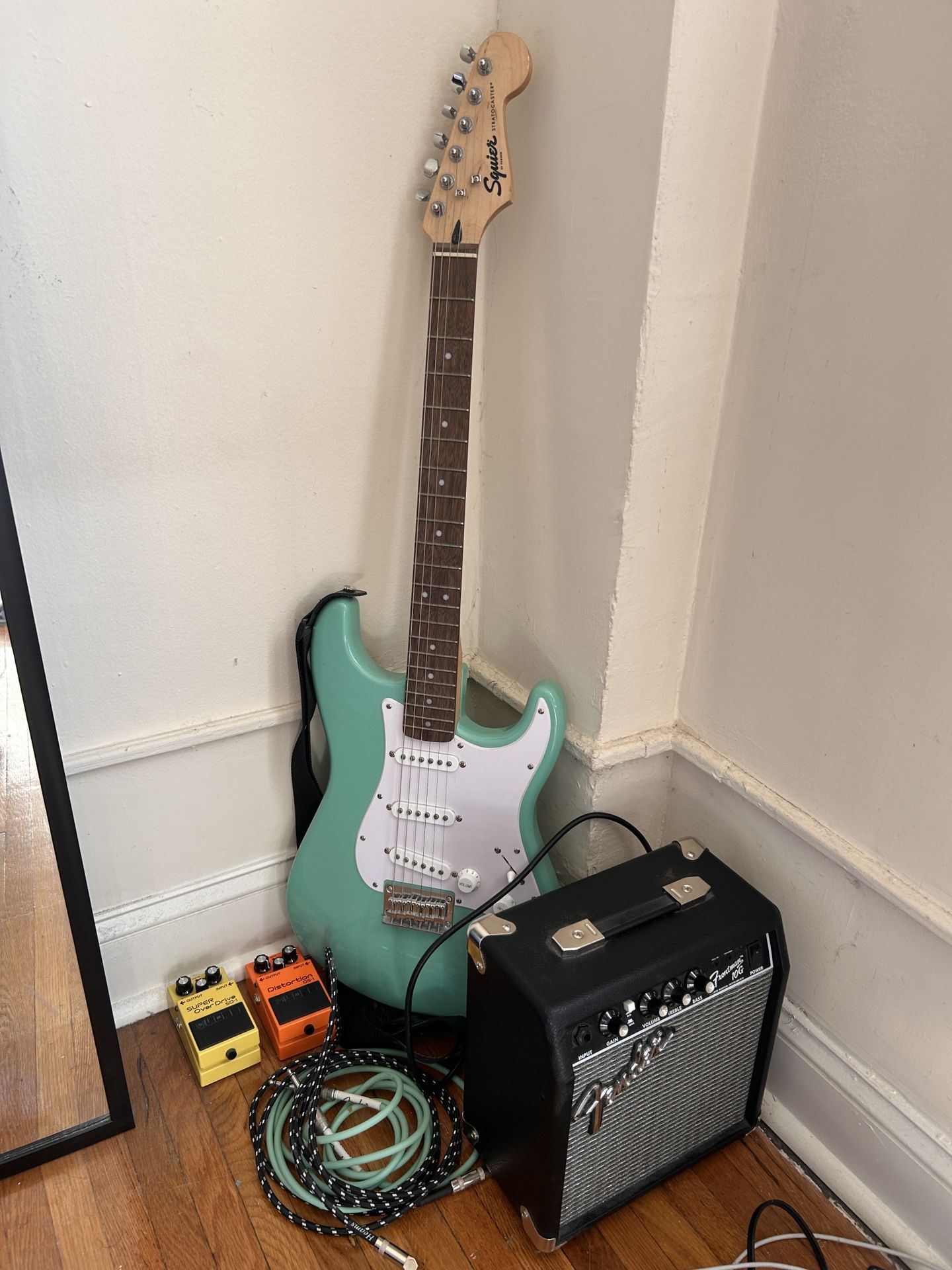 Squire Stratocaster Starter Pack