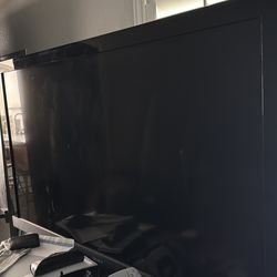 60” SONY BRAVIA TV