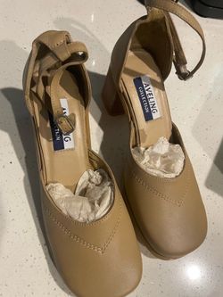 Aveling women’s shoes size 7