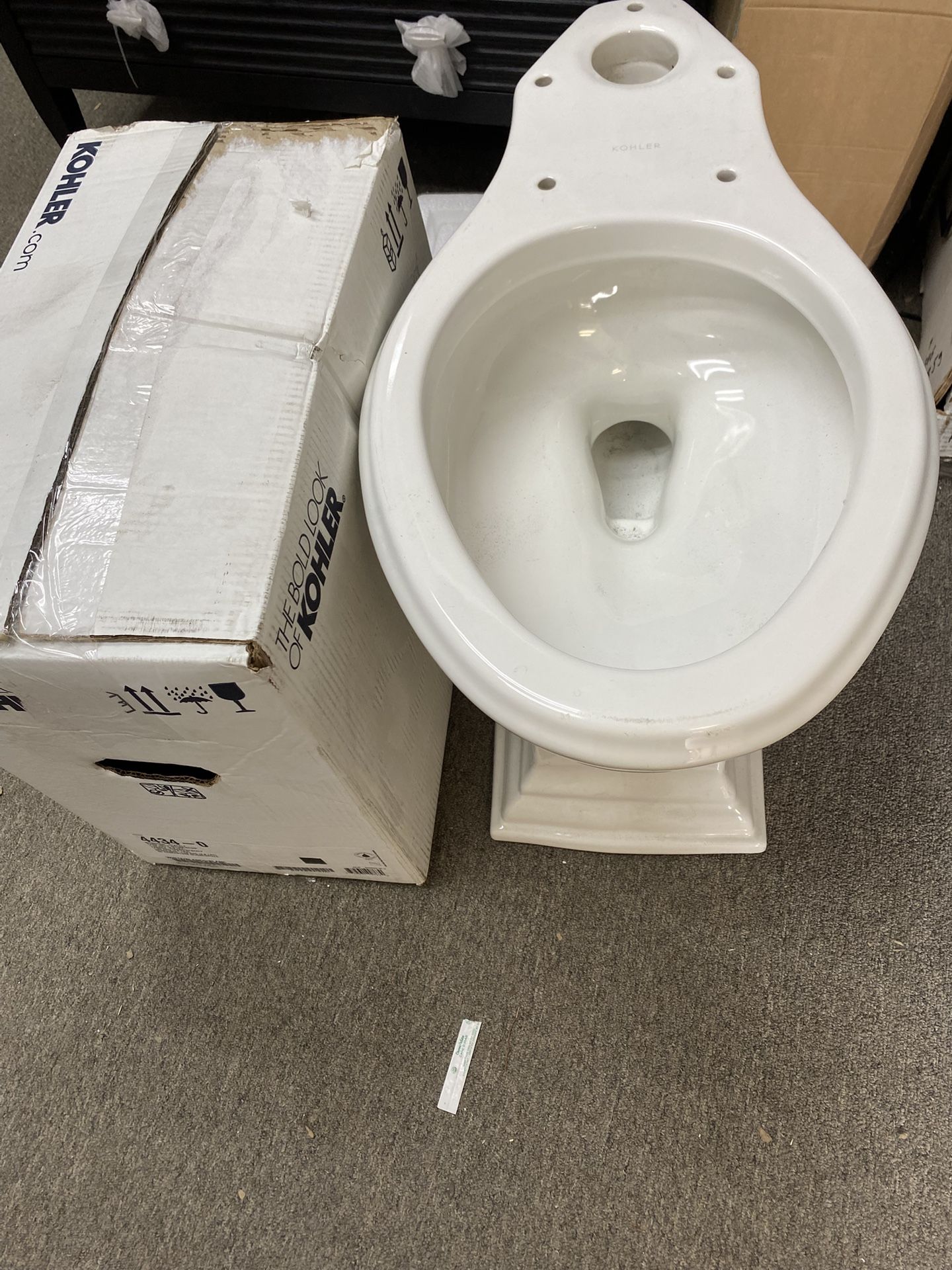 11 Aesthetically Appealing Toilets That Won't Break The Bank (Including One  Pretty Enough For Jess' Home) - Emily Henderson, image size:1440x1920