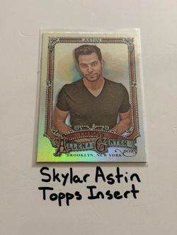 Skylar Astin Actor Topps Short Print Insert Card.