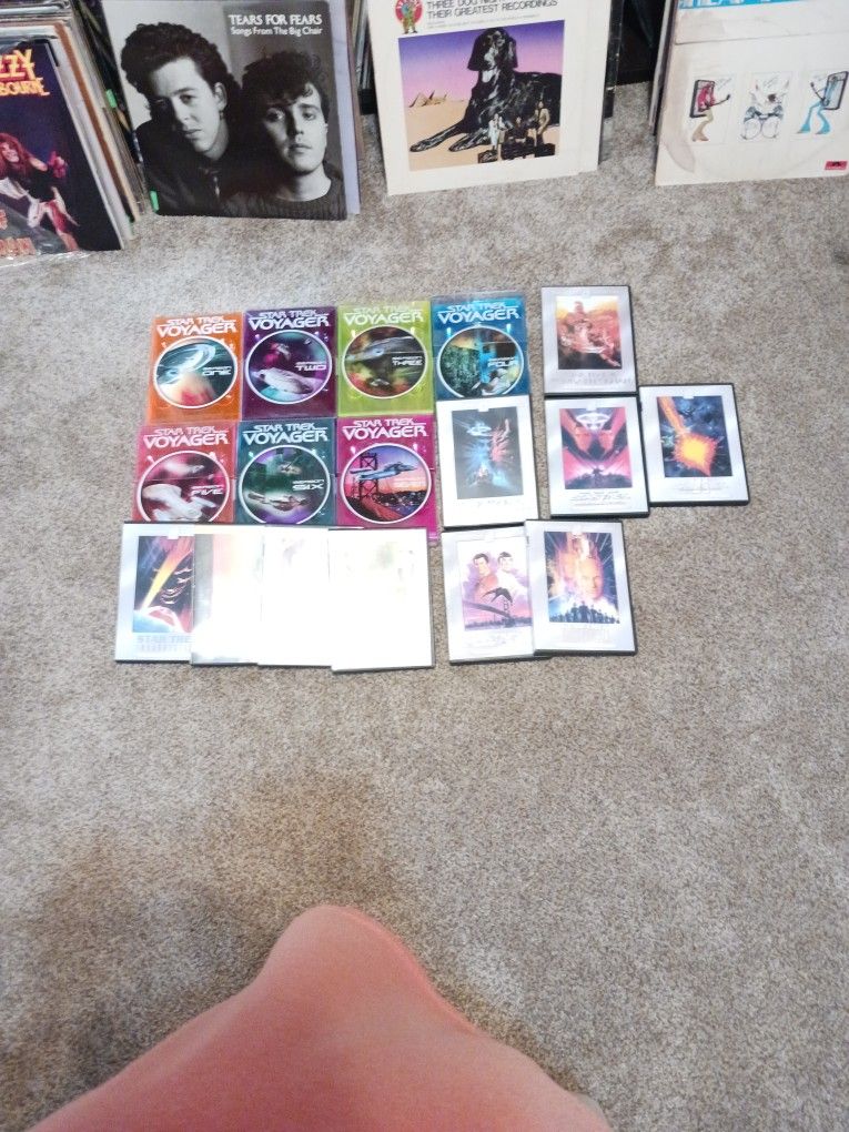 Star Trek Voyager 1-7 And 10 Movie Set