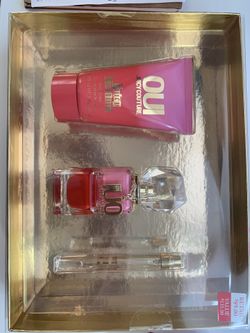Juicy Couture Set