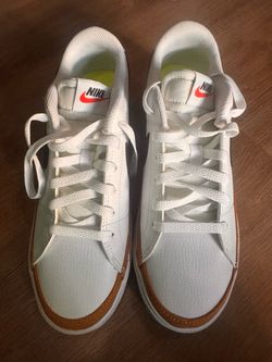 Nike White Low-Top Sneakers with Gum Sole