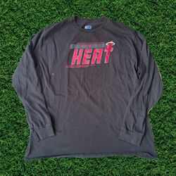 Official NBA Miami Heat Basketball Long Sleeve Shirt Team 2XL