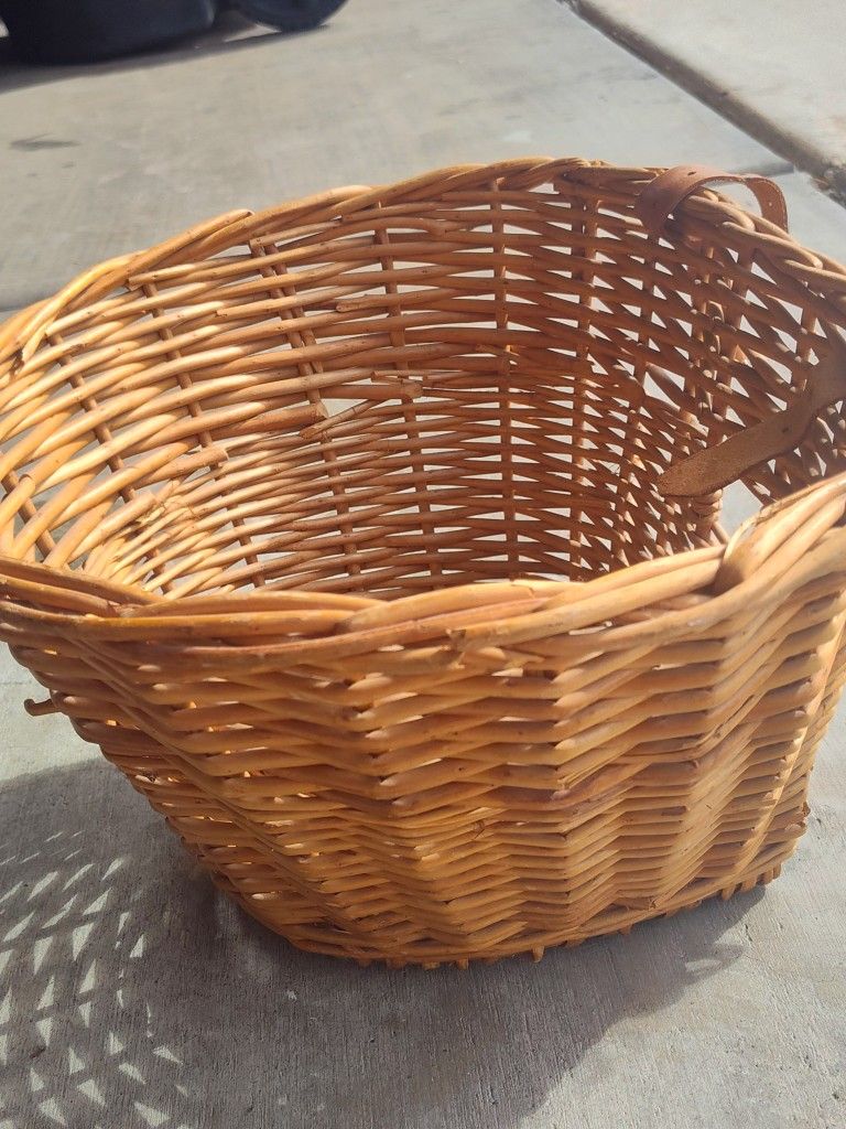 Wicker Bicycle Basket
