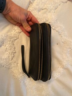 Barely used black wallet