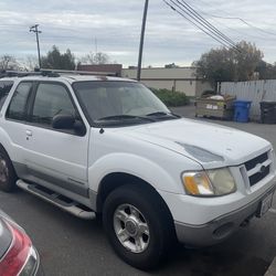 2002 Ford Explorer