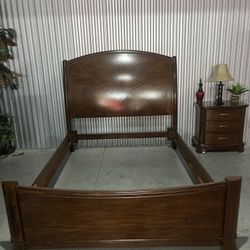 Queen Size Bedroom Set