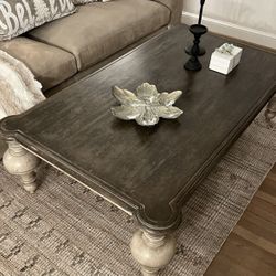 Alessia Bell’Atre Coffee Table