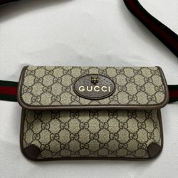 GUCCI NEO VINTAGE GG SUPREME BELT BAG