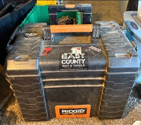 22” Rigid Pro Gear Rolling Toolbox with Tools