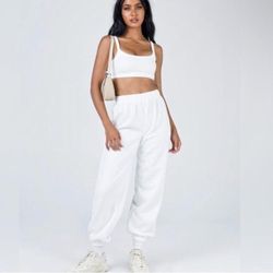 Princess Polly Sweatpants, Size 4