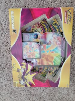 Pokemon TCG: Alakazam V Box