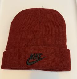 Red/burgundy Unisex Cuffed Nike Beanie