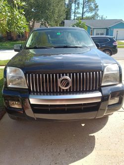 2010 Mercury Mountaineer