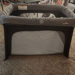 Portable Travel Crib
