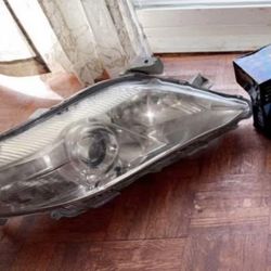2007-2009 Toyota Camry LE Headlights Driver Left Side