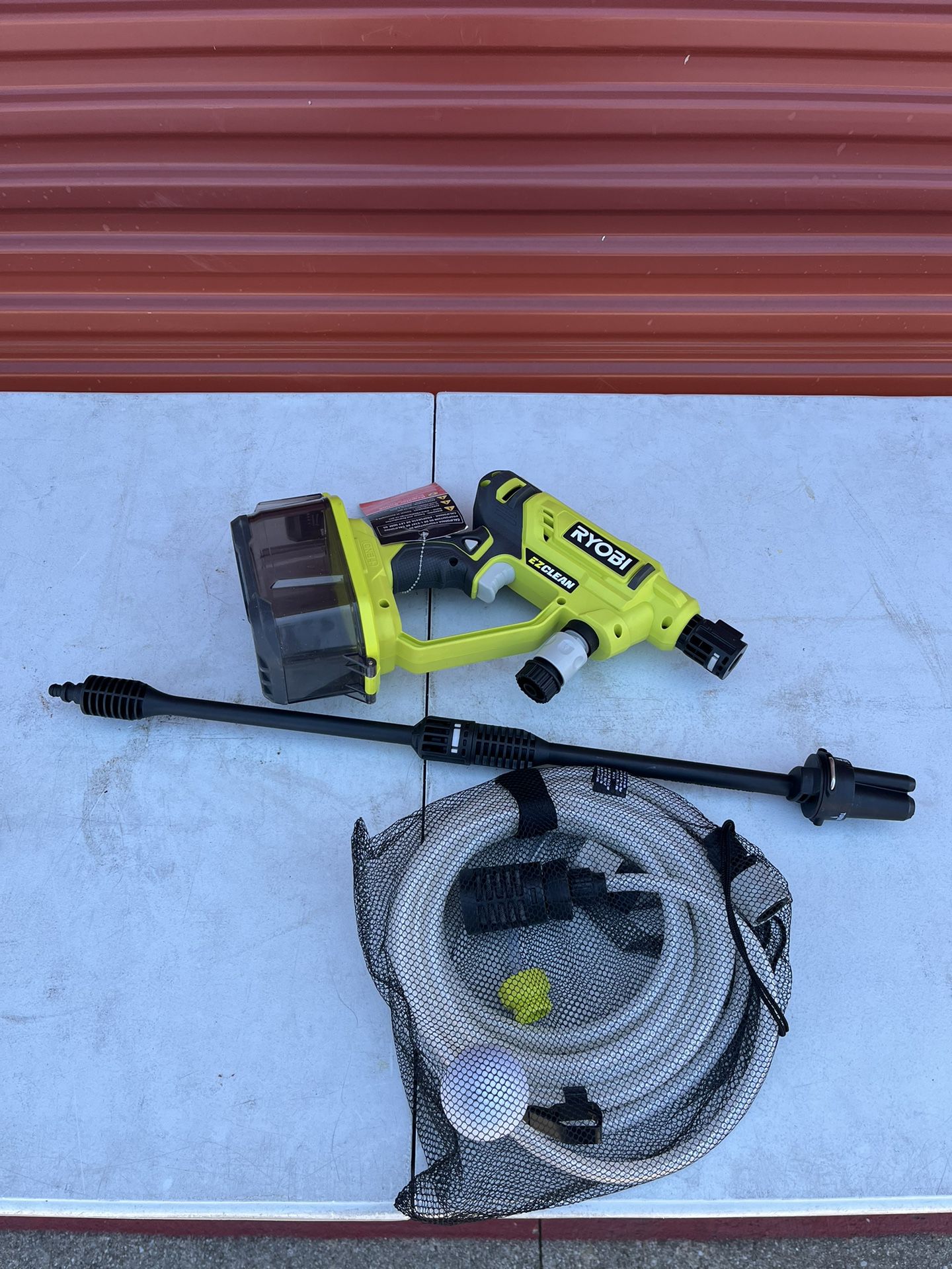 RYOBI ONE+ 18V EZClean 320 PSI 0.8 GPM Cordless Battery Cold Water Power Cleaner (Tool Only)