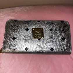 Wallet for a woman
