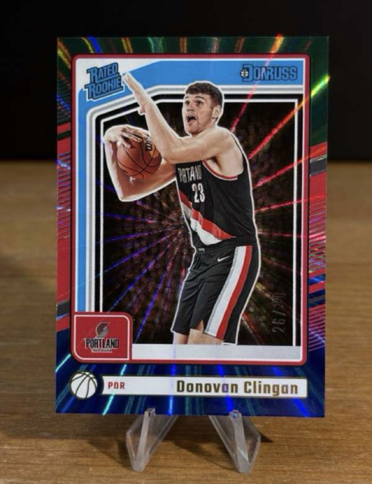 #223 Donovan Clingan 2024-25 Donruss - Holo Blue and Green Laser #/30