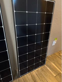 100 Watt Renogy Solar Panels Set of 2
