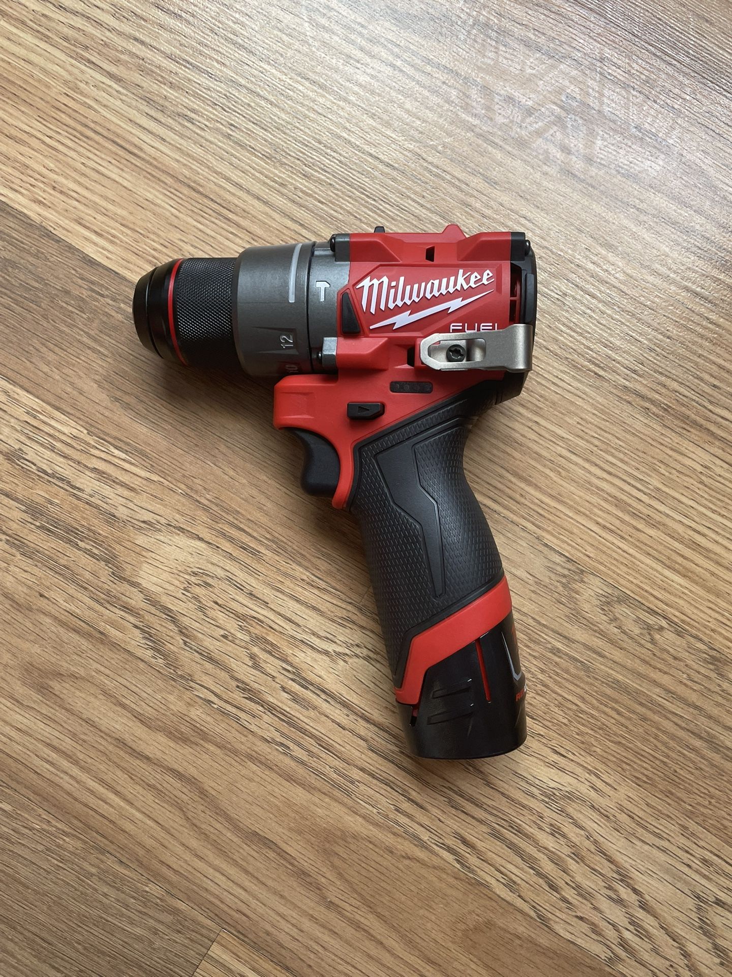 Milwaukee Fuel M12 Hammer Drill, Battery, Charger & Tool Bag