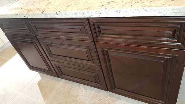 Gabinetes y granito for Sale in Sugar Land, TX - OfferUp