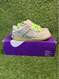 Size 7.5M - Nike SB Dunk Low Mummy