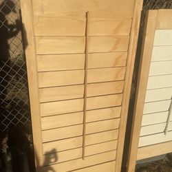 Great Material: Variety Of good Shutters 