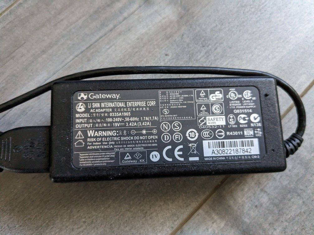 Laptop Charger AC Adapter For Sale