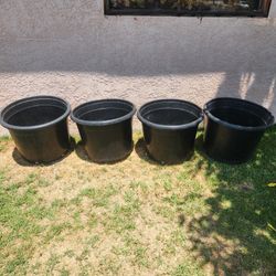 Black Planting Pot (Location In Description)