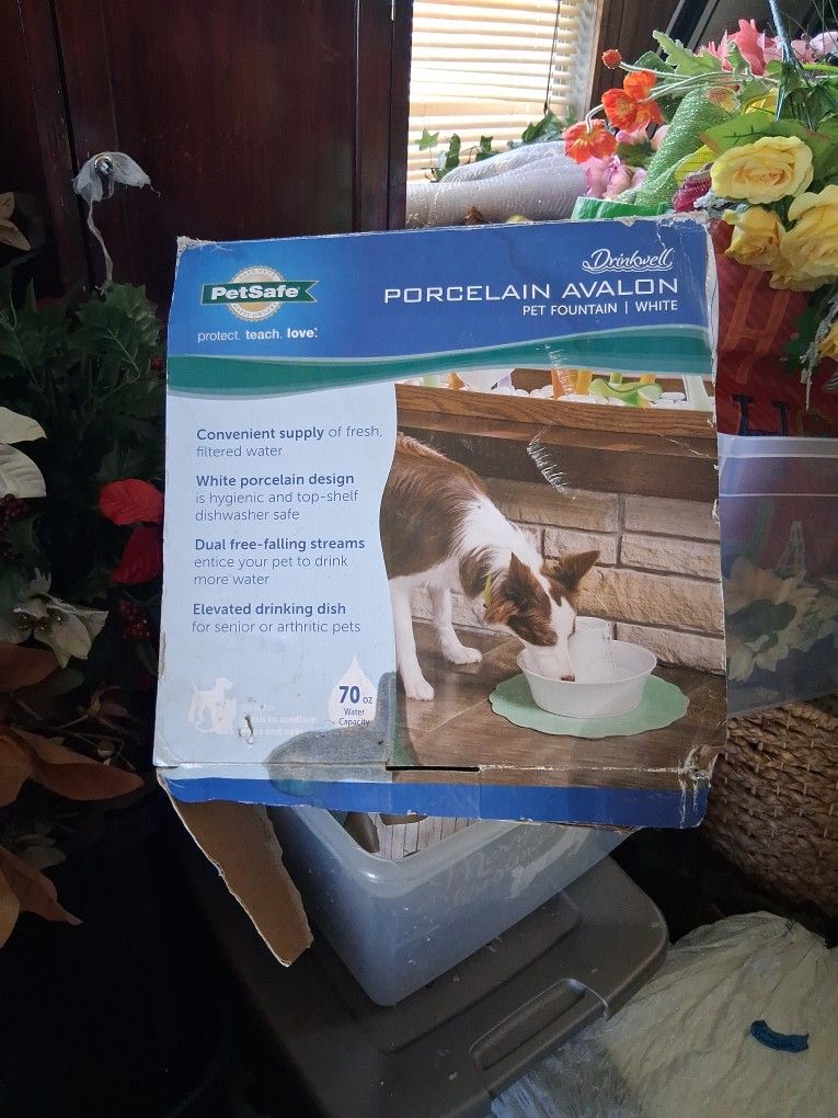 Porcelain Pet Srink Fountain