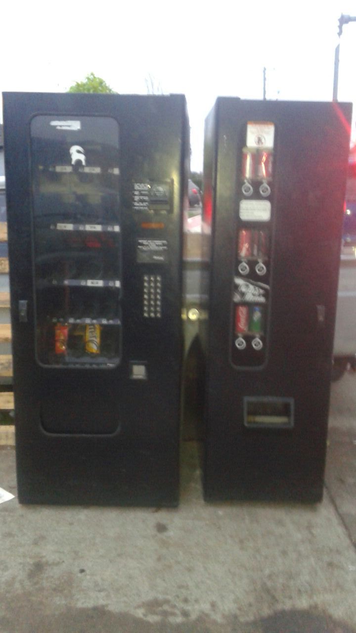 FSI Dual Vending Machine