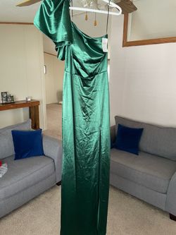 Green dress for special occasions