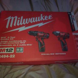 2milwaukee M12 Tool Kit Combo
