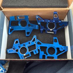 TMAXX Aluminum Bulkheads Front And Rear TRA4930X