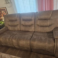 Tree And Two Seat Beautiful Color Greenish Sofa!