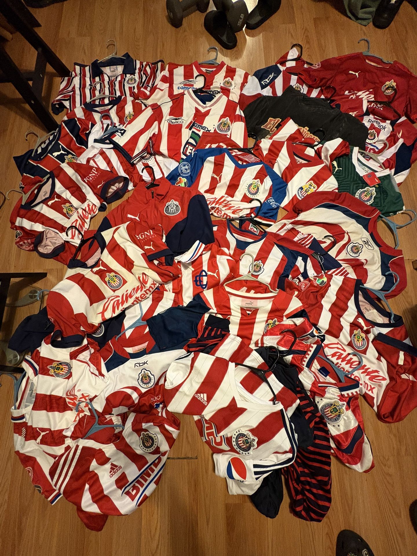 Chivas De Guadalajara jerseys , Hoodies , And Windbreakers
