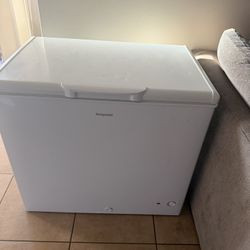 Hotpoint Chest Freezer – Works Great – $150