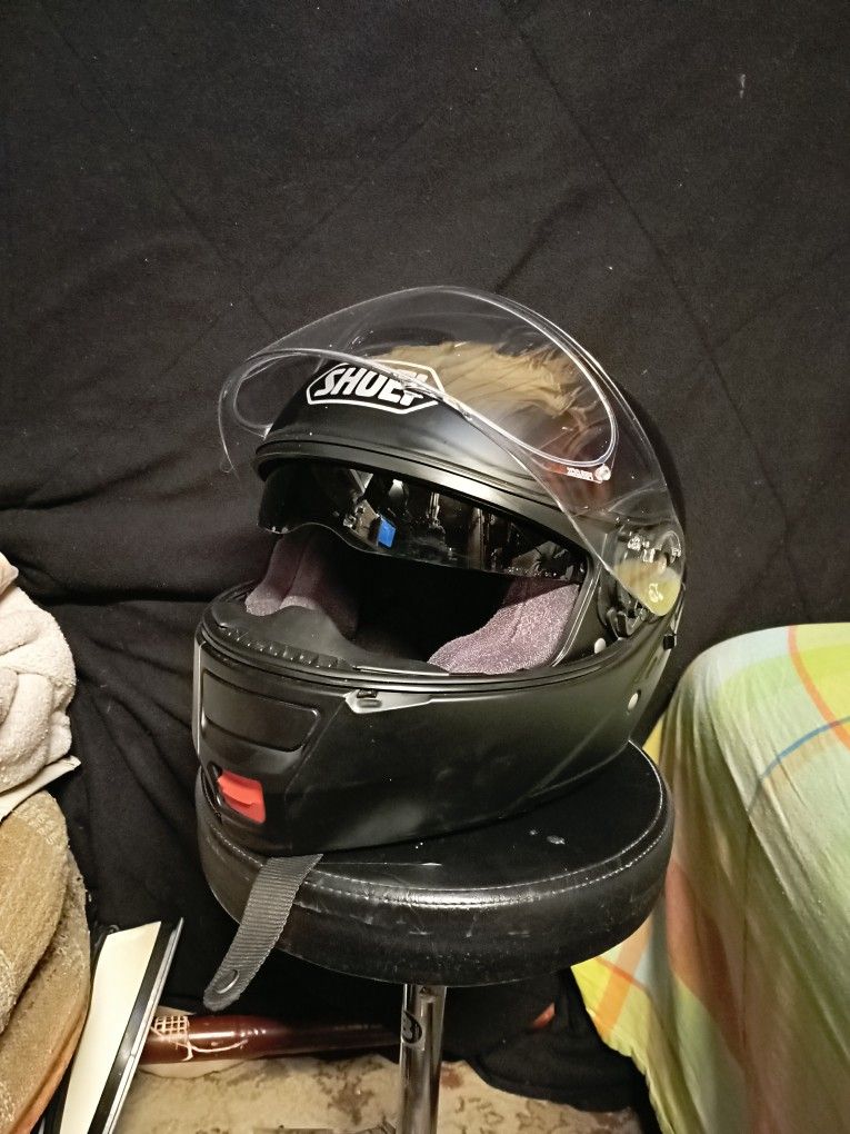 Shoei Neotec Modular Helmet $100. Si Hablo Español